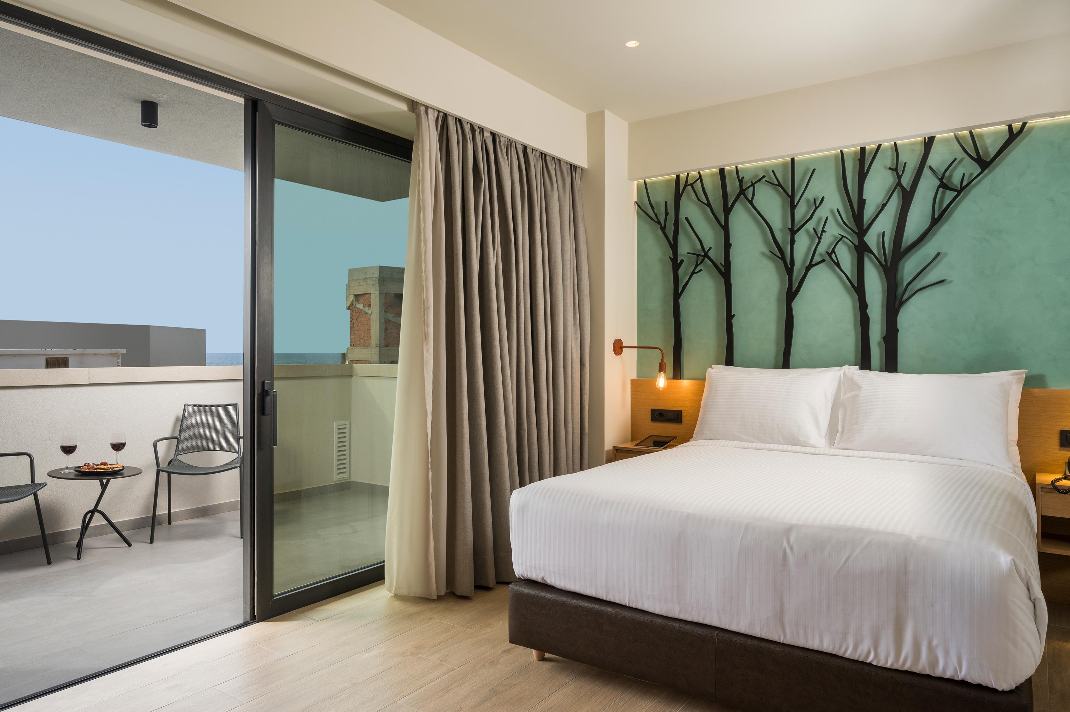 Hotel Hyperion & Chania (Crete)