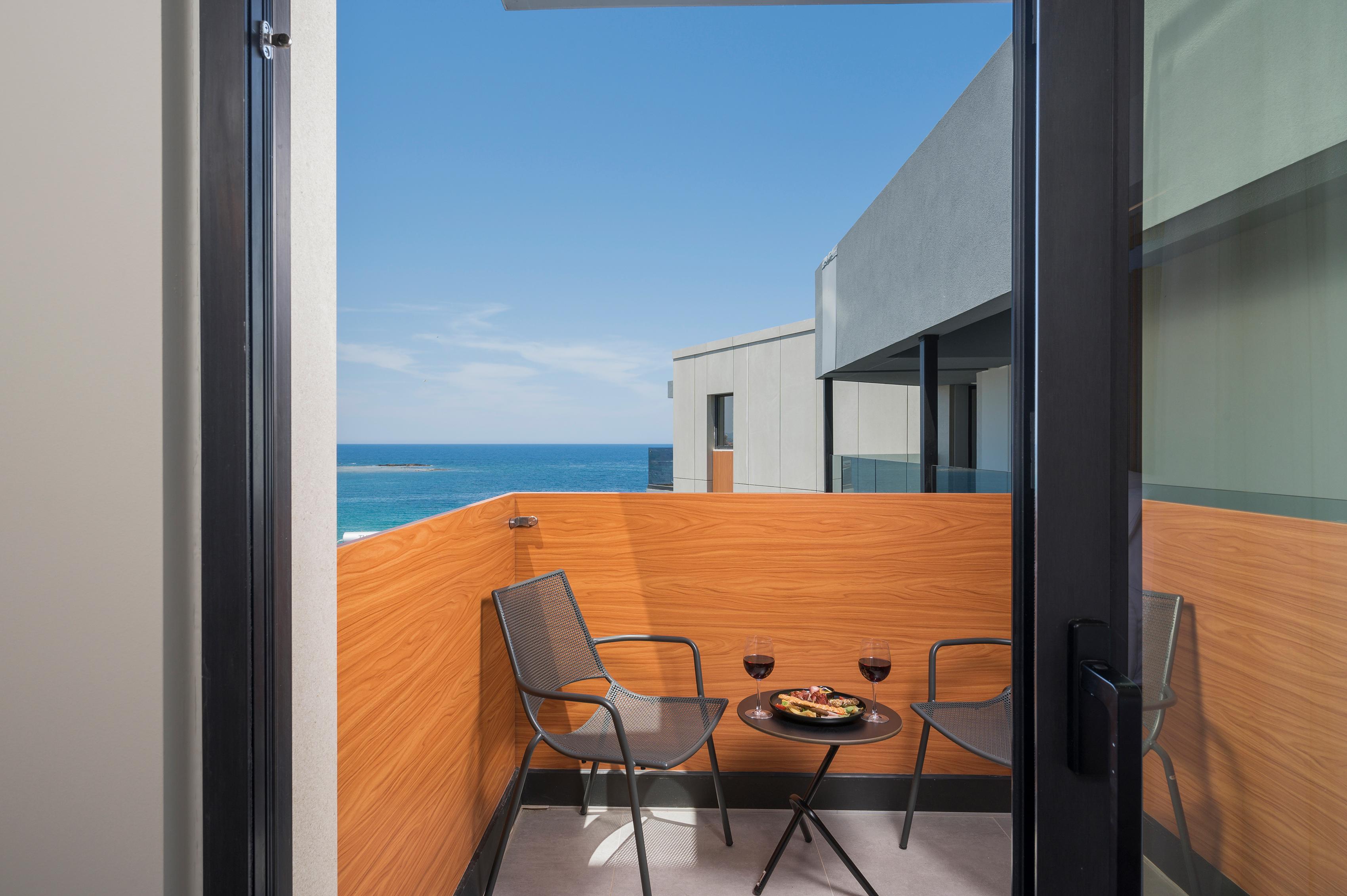Hotel Hyperion & Chania (Crete)